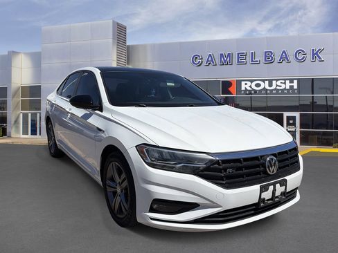 Used 2020 Volkswagen Jetta R-Line FWD image 4
