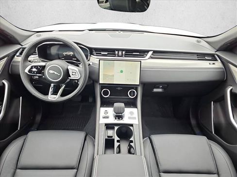 Used 2026 Jaguar F-PACE R-Dynamic S AWD/4WD image 6