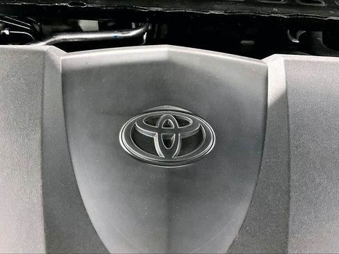 Used 2025 Toyota Camry LE w/ Convenience Package FWD image 32