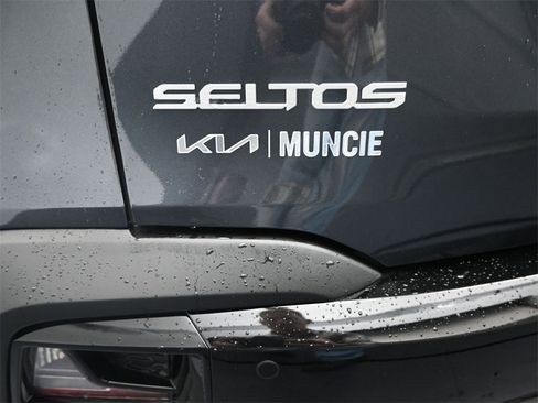 New 2026 Kia Seltos EX image 10