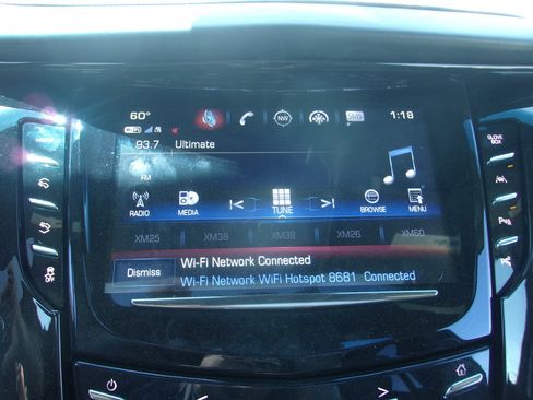 Used 2020 Cadillac Escalade Platinum AWD/4WD image 26
