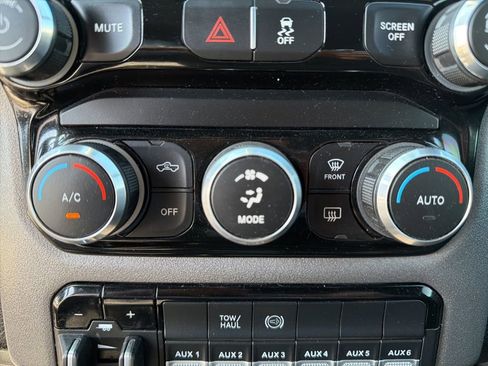 Used 2022 RAM 3500 Tradesman AWD/4WD image 36