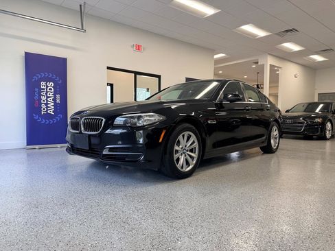 Used 2014 BMW 528i xDrive Sedan image 14