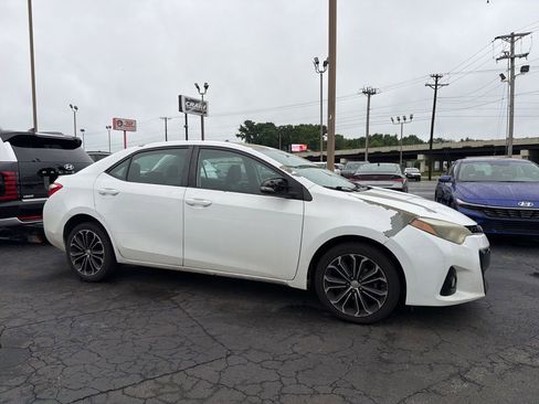 Used 2015 Toyota Corolla S FWD image 2