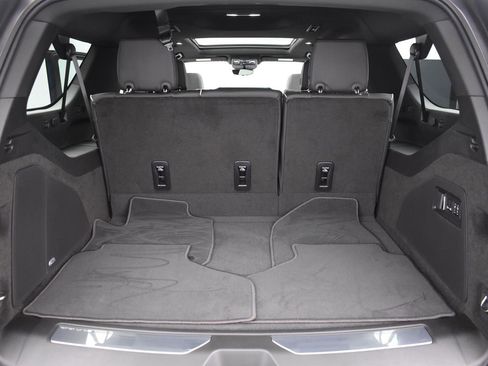 Certified 2026 Cadillac Escalade ESV Luxury w/ Touring Package image 10