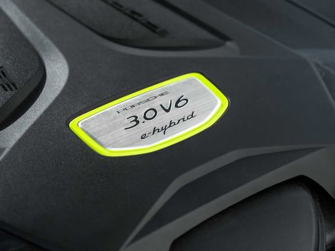 Used 2019 Porsche Cayenne E-Hybrid image 56