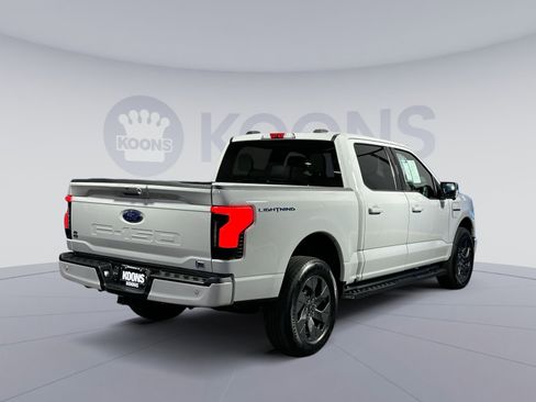 Used 2023 Ford F150 Lightning XLT w/ Equipment Group 312A High image 7