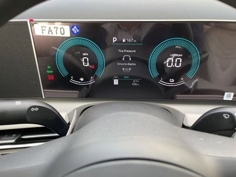 New 2026 Hyundai Tucson Blue SE image 7