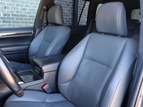 Used 2020 Lexus GX 460 Premium w/ Premium Package image 50