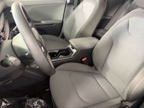 Used 2025 Kia K4 FWD image 20