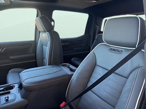New 2026 GMC Sierra 1500 AT4X image 14