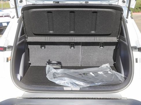 New 2026 Hyundai Kona SEL Premium image 28