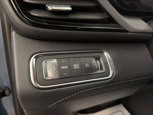 Used 2025 Buick Enclave Preferred image 21