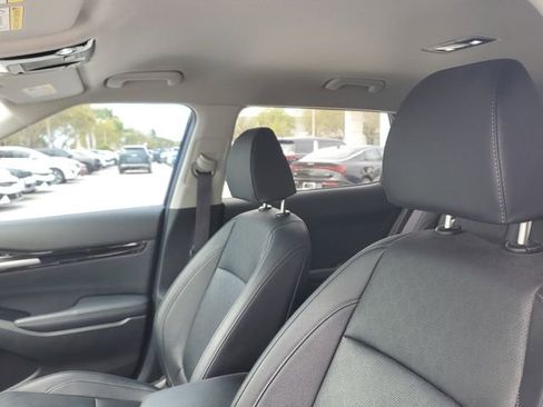 Certified 2021 Kia Seltos SX image 14