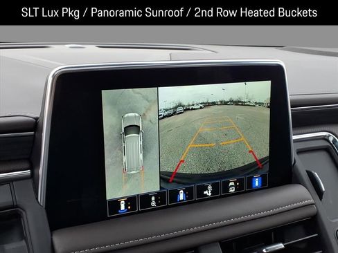 Used 2023 GMC Yukon SLT w/ SLT Luxury Package image 28
