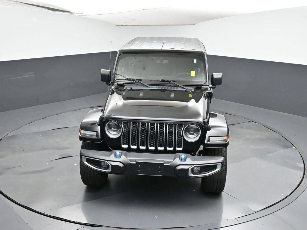 Used 2023 Jeep Wrangler Unlimited Sahara AWD/4WD image 44
