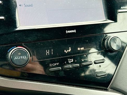 Used 2020 Toyota Camry TRD image 17