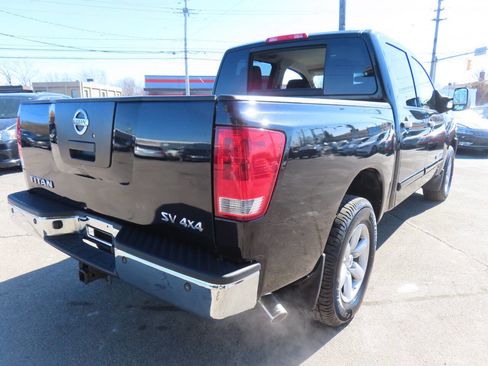 Used 2012 Nissan Titan SV w/ SV Premium Utility Pkg image 41
