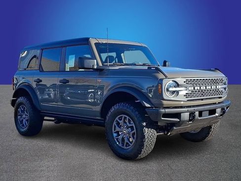 New 2025 Ford Bronco Badlands AWD/4WD image 2