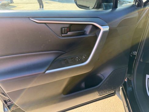 Used 2020 Toyota RAV4 LE w/ All Weather Liner Package image 13