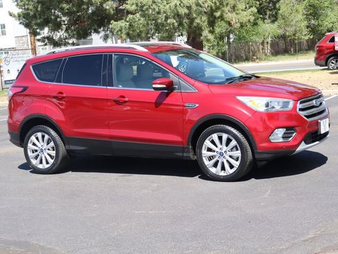 Used 2017 Ford Escape Titanium w/ Equipment Group 301A AWD/4WD image 2
