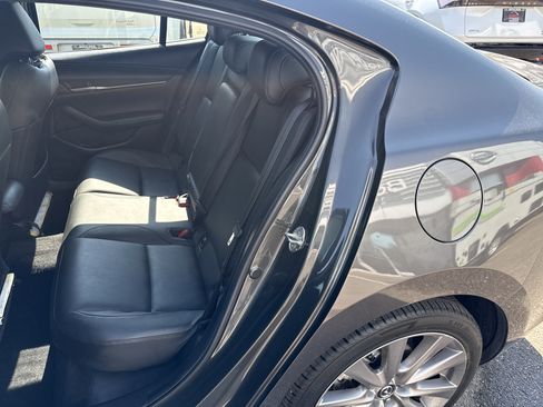 Used 2021 MAZDA MAZDA3 s AWD/4WD image 13