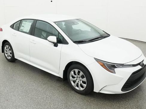 New 2026 Toyota Corolla LE image 13