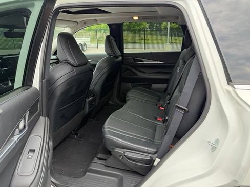 Certified 2023 INFINITI QX60 Luxe w/ Cargo Package AWD/4WD image 10