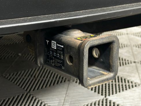 Used 2016 Tesla Model X 90D image 32