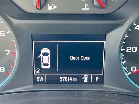 Used 2024 Chevrolet Malibu LT image 30