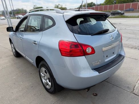 Used 2014 Nissan Rogue S w/ Convenience Package AWD/4WD image 8