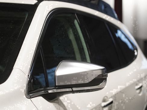 Used 2021 Subaru Outback Touring XT image 8