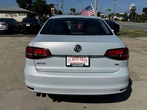 Used 2017 Volkswagen Jetta S image 6