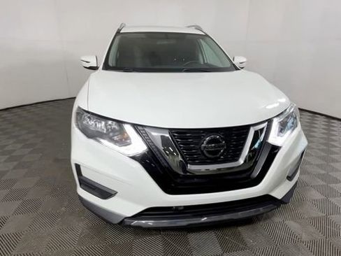 Used 2020 Nissan Rogue S FWD image 10