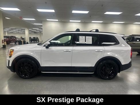 Used 2021 Kia Telluride SX w/ SX Prestige Package AWD/4WD image 4