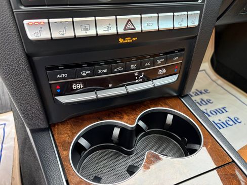 Used 2016 Mercedes-Benz E 550 Coupe w/ Premium 2 Package image 54