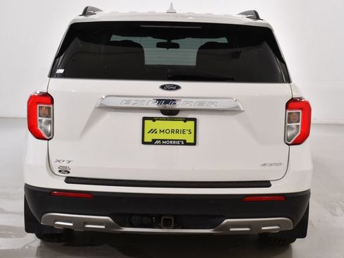 Used 2023 Ford Explorer XLT w/ Equipment Group 202A AWD/4WD image 13