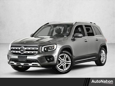 Used 2022 Mercedes-Benz GLB 250 4MATIC image 1