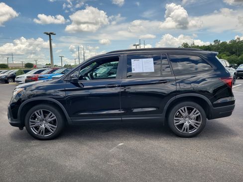 Used 2022 Honda Pilot Sport image 7