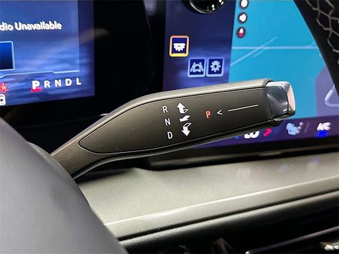 New 2026 Chevrolet Traverse LT w/ Driver Confidence Package image 18