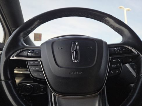 Used 2020 Lincoln Nautilus Premier w/ Equipment Group 101A image 26