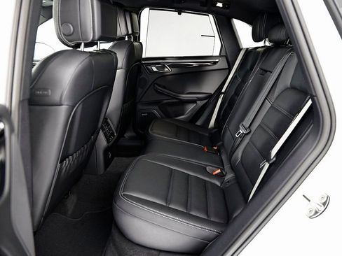 New 2026 Porsche Macan S image 29