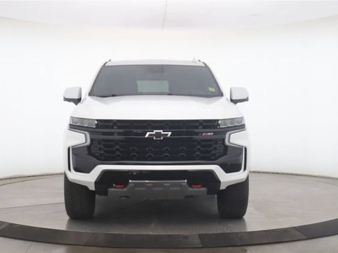 Used 2023 Chevrolet Tahoe Z71 w/ Z71 Off-Road Package AWD/4WD image 12