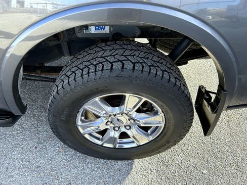 Used 2015 Ford F150 Lariat image 22