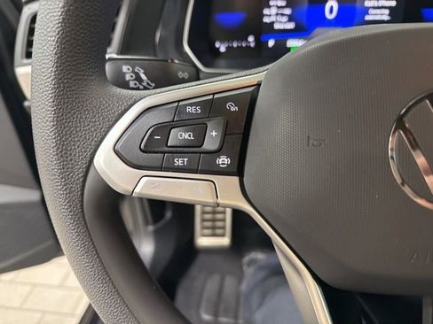 Certified 2023 Volkswagen Jetta Sport image 13