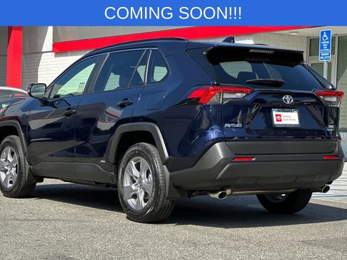 Certified 2025 Toyota RAV4 XLE AWD/4WD image 6