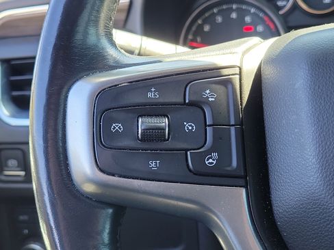 Used 2021 Chevrolet Suburban Z71 w/ Luxury Package image 23