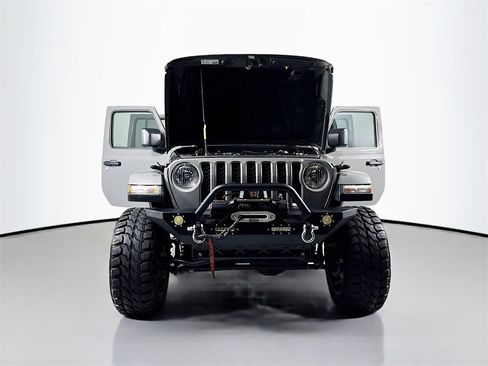 Used 2021 Jeep Gladiator Overland w/ Popular Equipment Package image 27