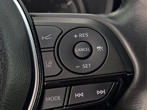 Used 2021 Toyota Venza Limited w/ Advanced Technology Package AWD/4WD image 18