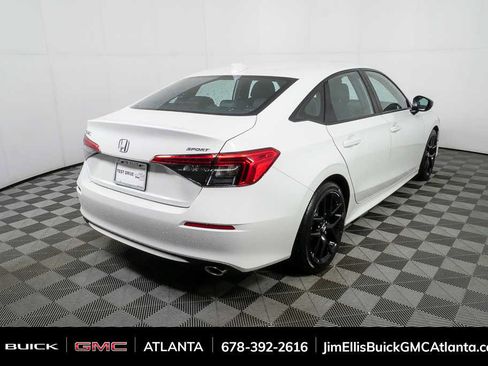 Used 2023 Honda Civic Sport image 3